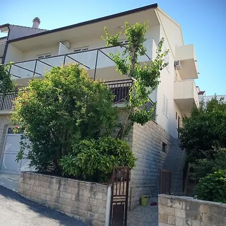 Apartments And Rooms Zvjezdana Hvar Town Exterior photo