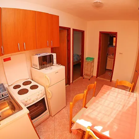 Apartments And Rooms Zvjezdana Hvar Town Room photo