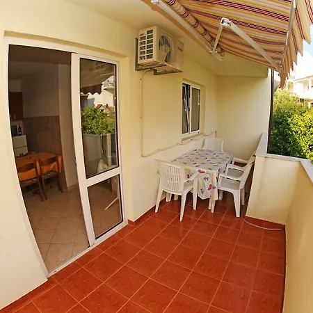 Apartments And Rooms Zvjezdana Hvar Town Exterior photo