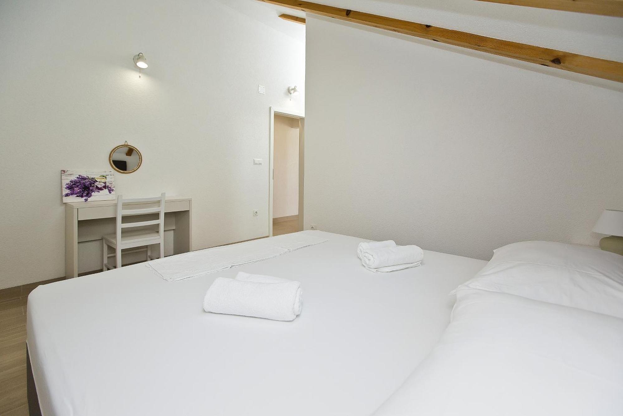Apartament And Zvjezdana Hvar Town