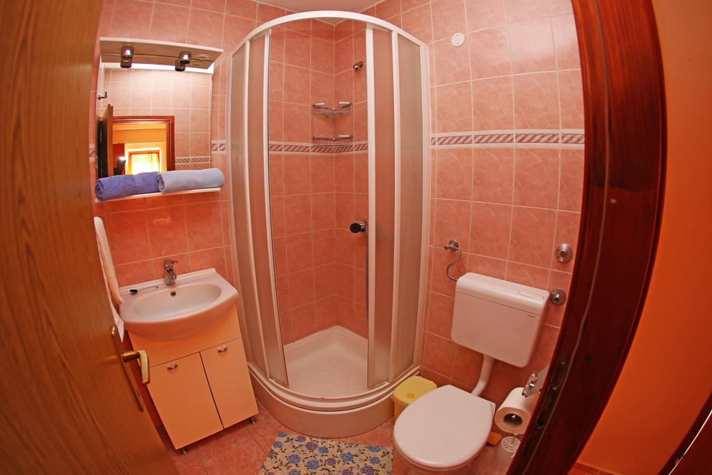 And Zvjezdana Apartment Hvar Town